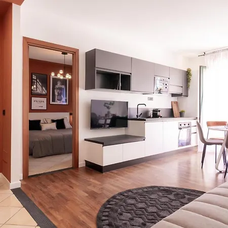 With Jacuzzi And 100-m2 Terrace * Perugia