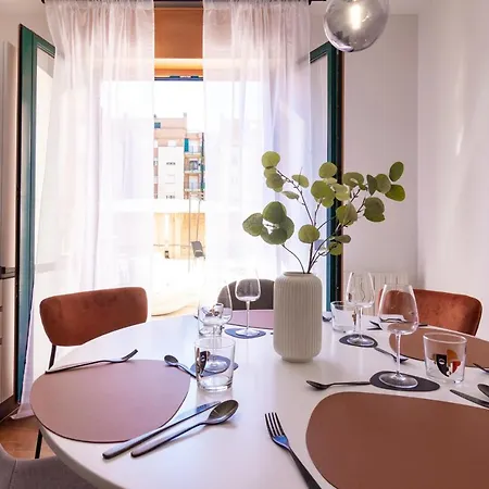 With Jacuzzi And 100-m2 Terrace Appartement *